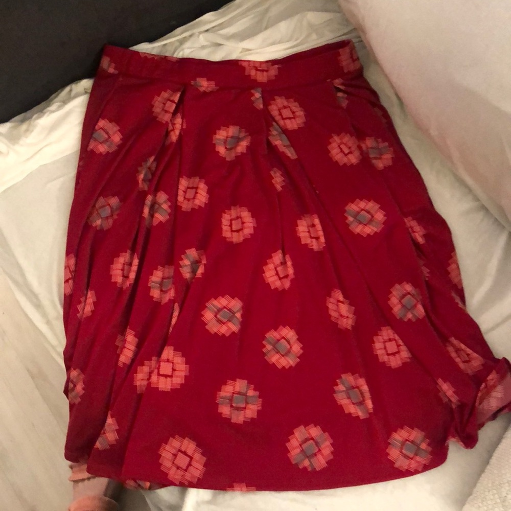 Lula Roe Mid-length skirt